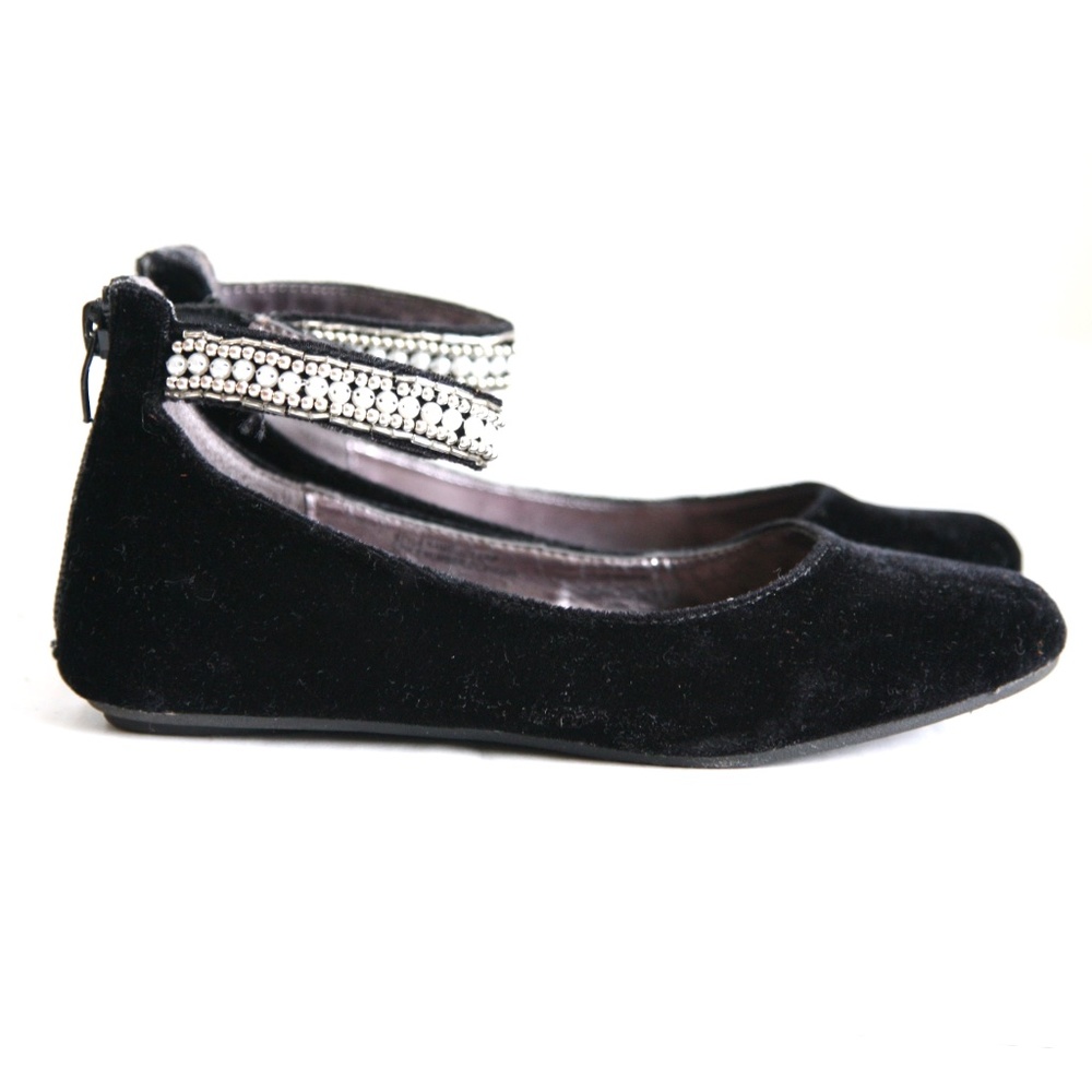 STEVE MADDEN Girls Black Velvet Ballet Flats
